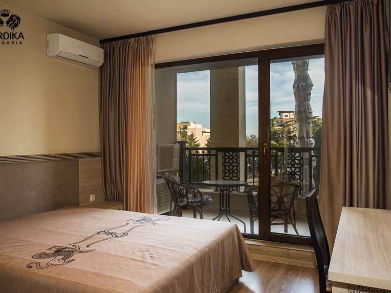 Exclusive Residence in the Iconic Golden Sands Resort