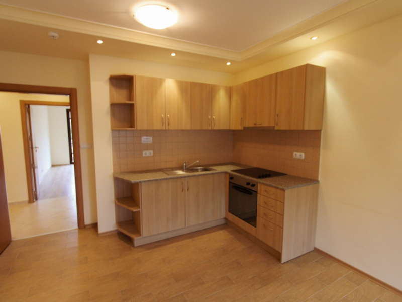 Spacious One-Bedroom Apartment in Parklands Resort