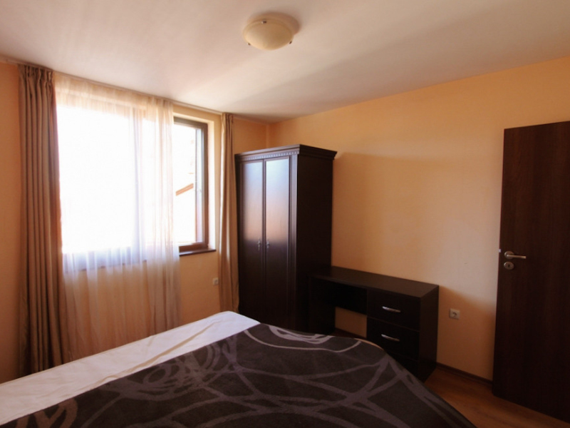 Elegant One-Bedroom Apartment in the Royal Park Resort