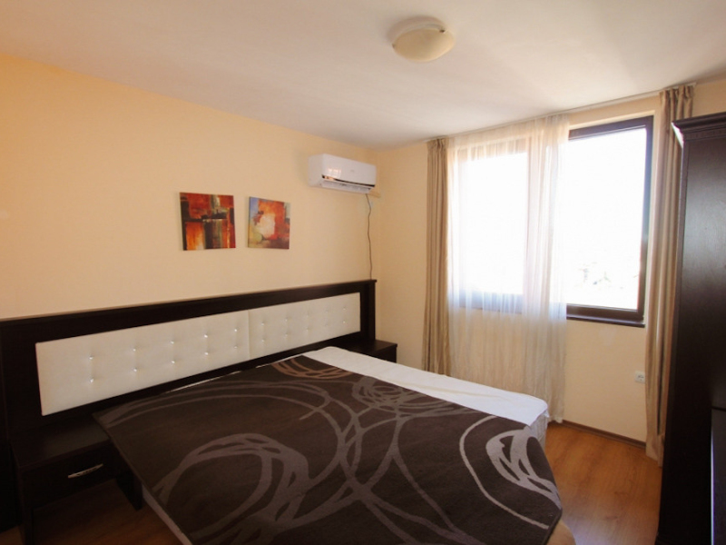 Elegant One-Bedroom Apartment in the Royal Park Resort