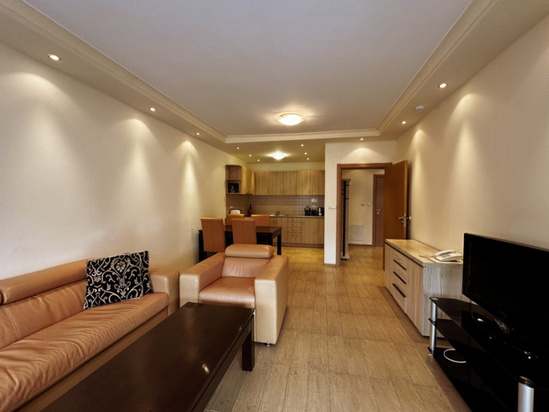 Exclusive two-bedroom apartment in the 4★ Parklands Resort