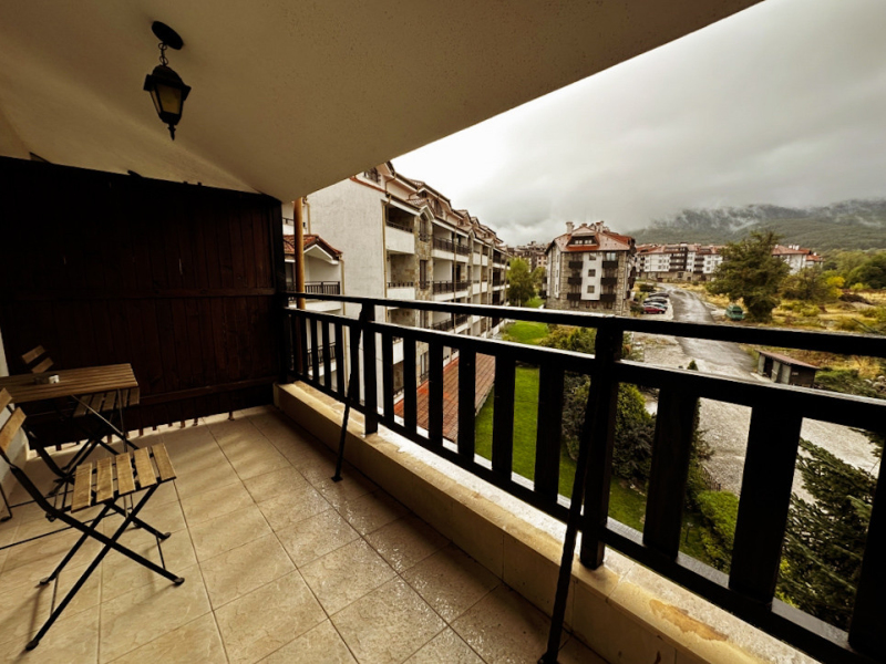 Exclusive two-bedroom apartment in the 4★ Parklands Resort