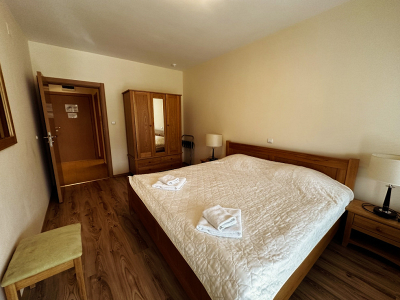 Exclusive two-bedroom apartment in the 4★ Parklands Resort