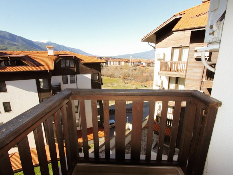 Furnished one-bedroom apartment in Royal Park resort