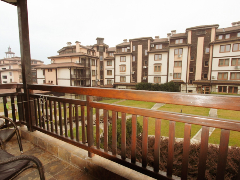 Furnished One-Bedroom Apartment in the Downtown Complex