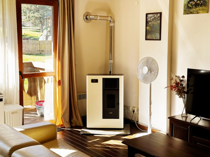 Fully Furnished One-Bedroom Apartment in the Prestigious Pirin Golf & Country Club