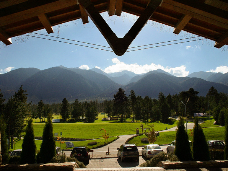 Fully Furnished One-Bedroom Apartment in the Prestigious Pirin Golf & Country Club