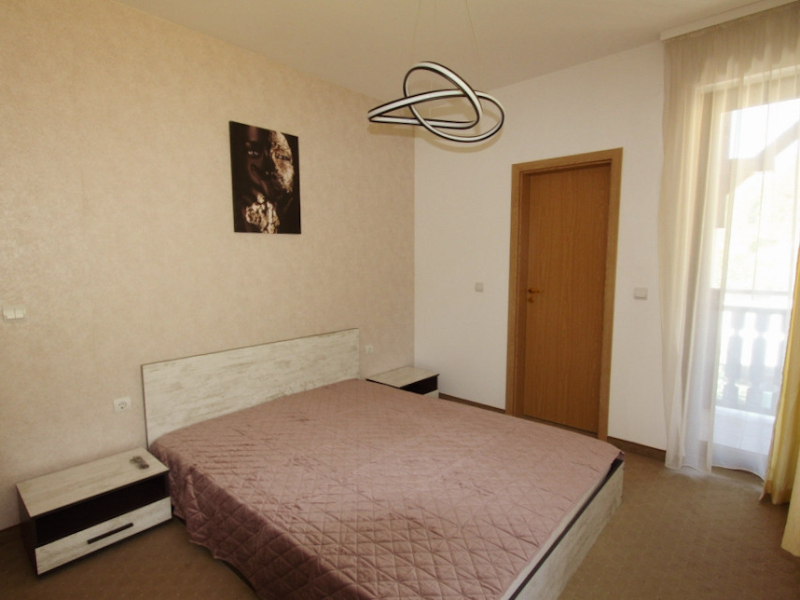 Cozy one-bedroom apartment with two balconies in Tri Hory complex