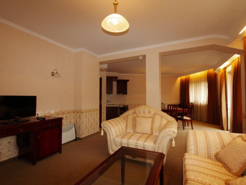 Furnished Duplex with Two Bedrooms and Two Bathrooms in Downtown Complex