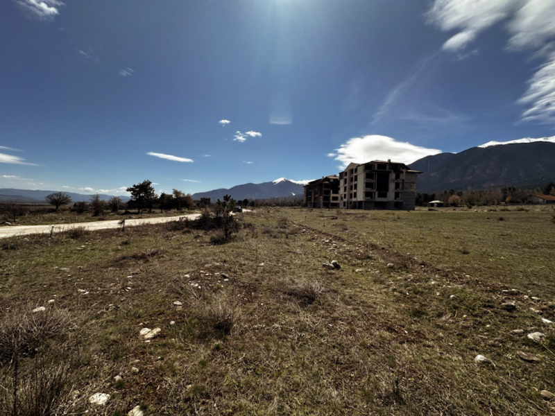 Land with panoramic 360° view – under Pirin Golf
