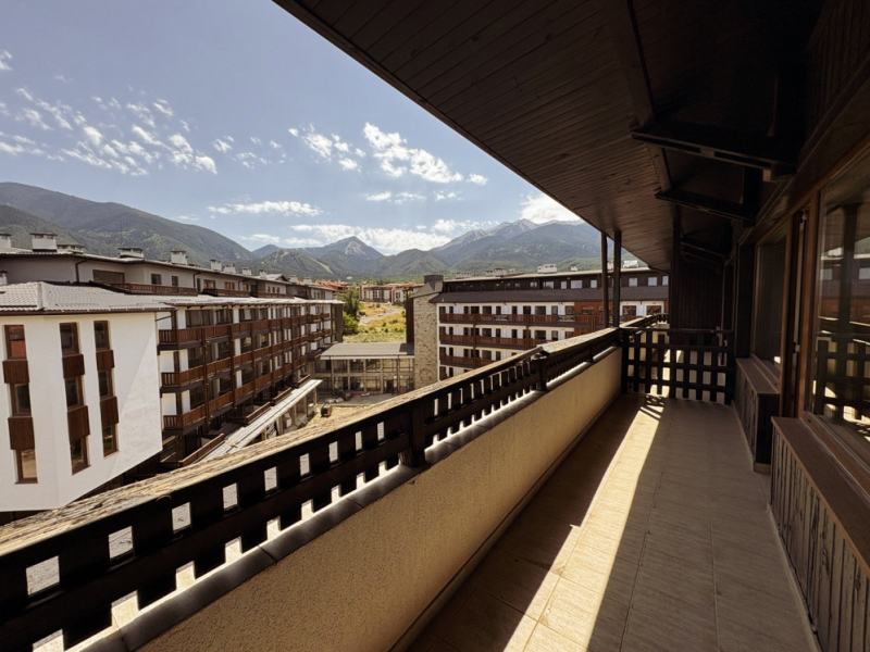 Studio Apartment with a Large Balcony and South-Facing Orientation in the “Orchard” Project