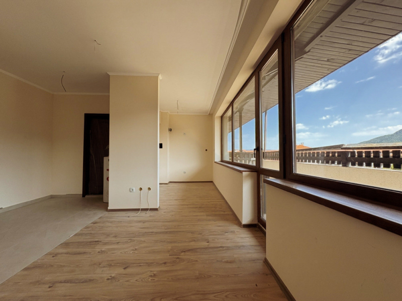 Studio Apartment with a Large Balcony and South-Facing Orientation in the “Orchard” Project