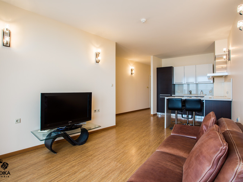 Spacious Apartment No. 508 with Large Terrace in SIRENA Resort – Golden Sands
