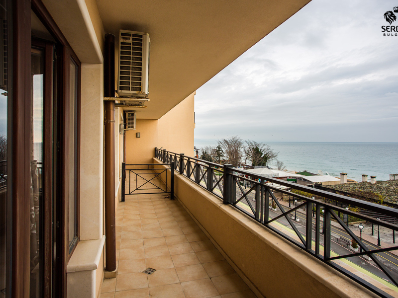 Spacious Apartment No. 508 with Large Terrace in SIRENA Resort – Golden Sands