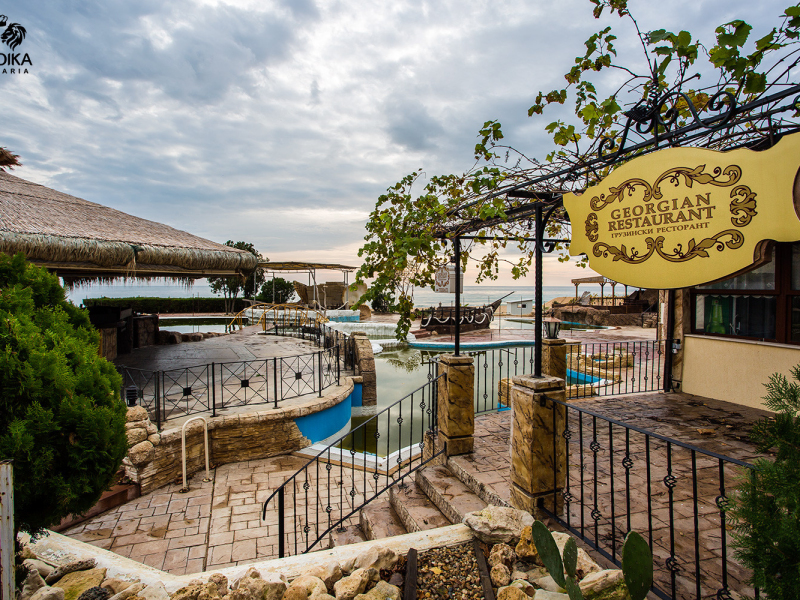 Stylish Apartment No. 312 with Terrace in SIRENA Resort – Golden Sands