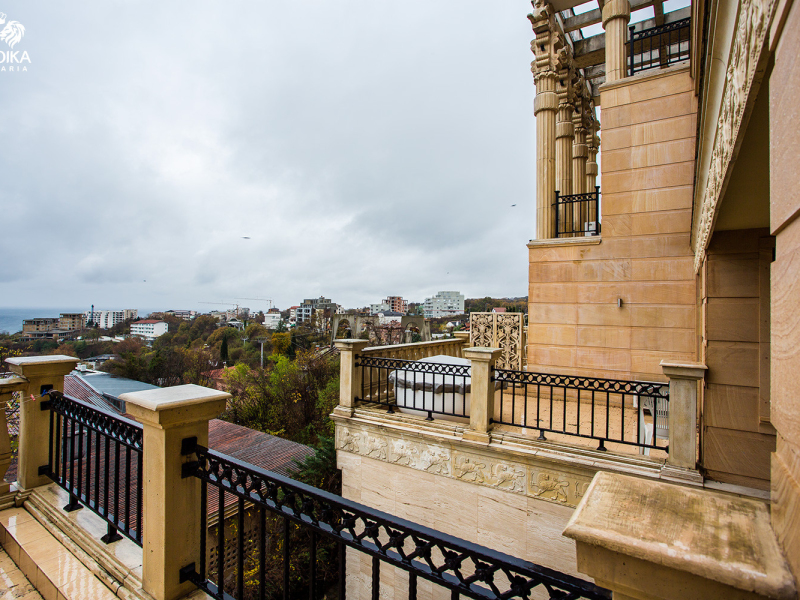 Luxury apartment in the prestigious Argisht Palace residential complex