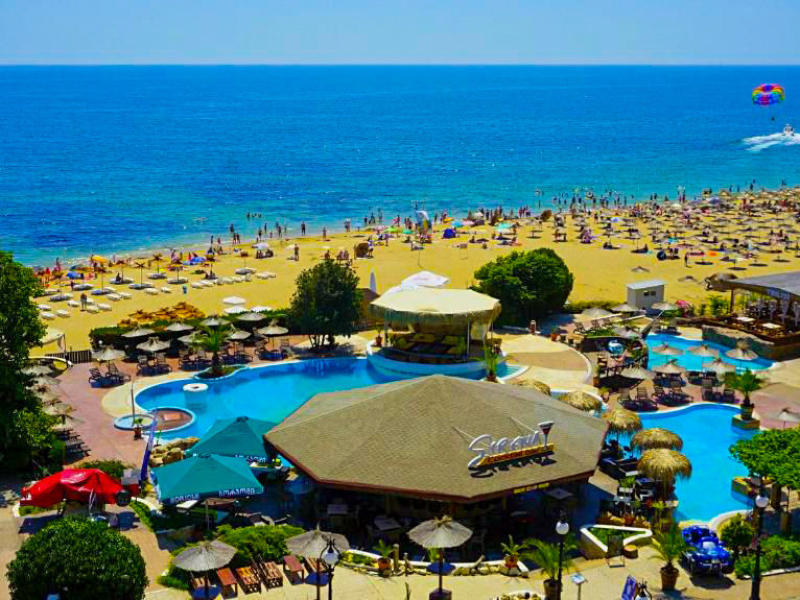 Spacious Apartment No. 508 with Large Terrace in SIRENA Resort – Golden Sands