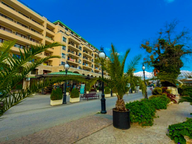 Luxury Apartment No. 321 in SIRENA Resort – Golden Sands