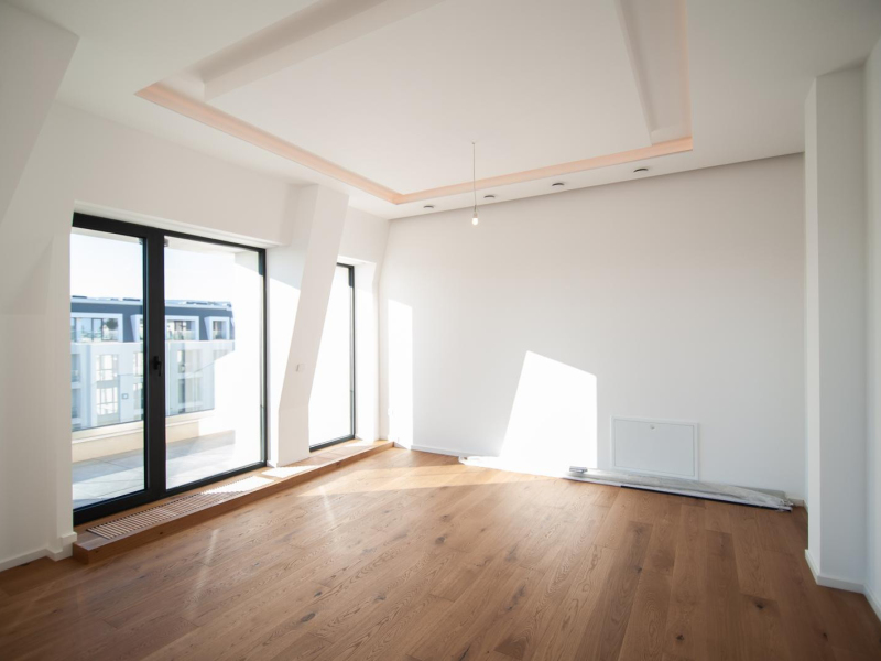 AZURE PREMIUM – ULTRA-LUXURY 3-BEDROOM PENTHOUSE