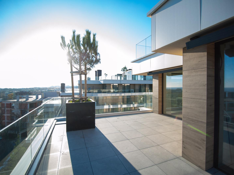 Flagship penthouse with panoramic terrace – absolute luxury at the Azur Panorama resort