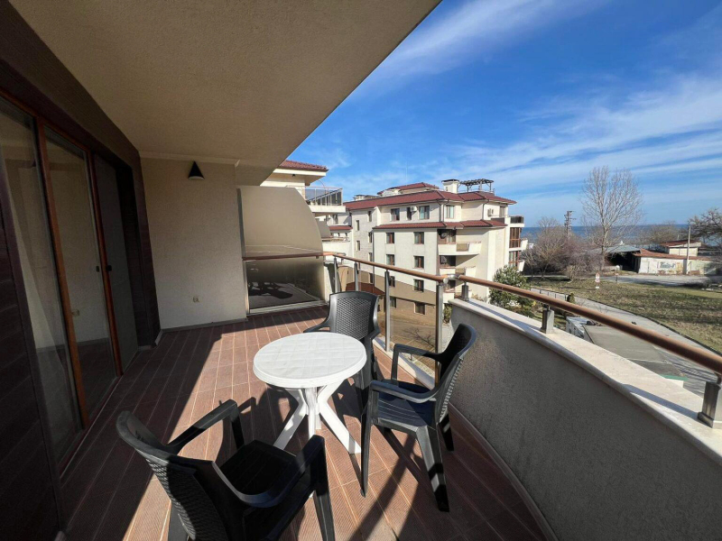 Apartment No. 7 – Long Beach Resort