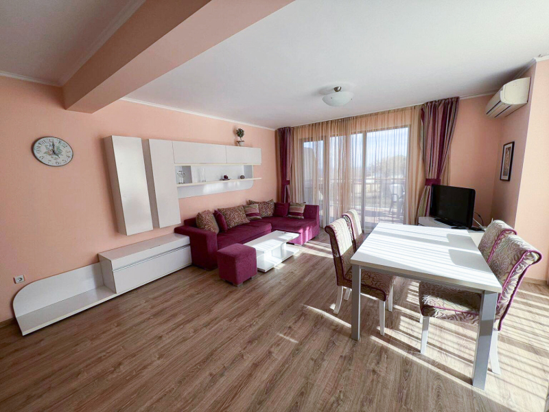 Apartment No. 7 – Long Beach Resort