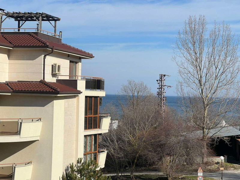 Apartment No. 7 – Long Beach Resort
