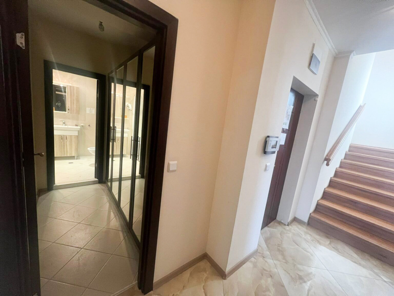 APARTMENT No. 8 – LONG BEACH RESORT