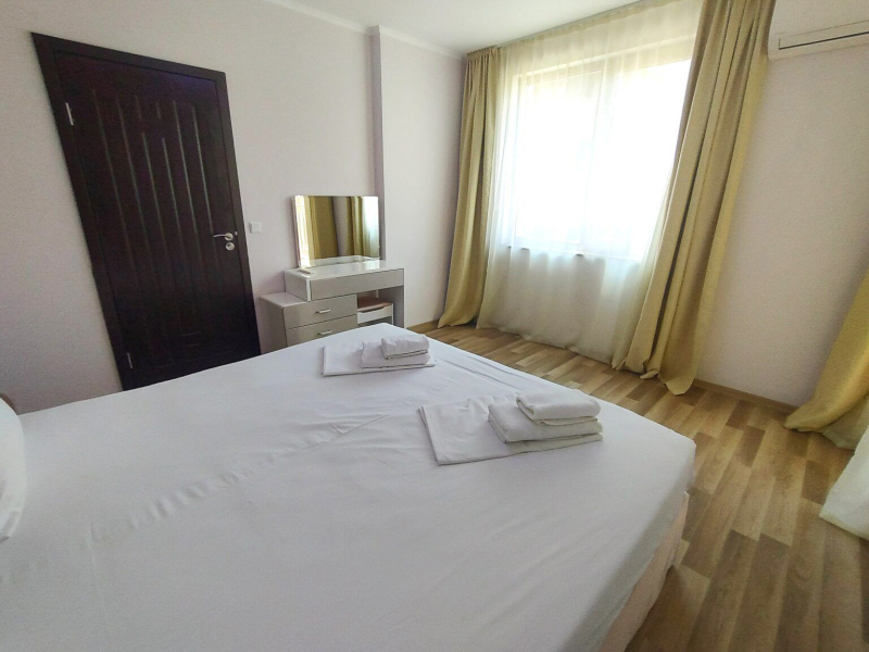APARTMENT No. 9 – LONG BEACH RESORT