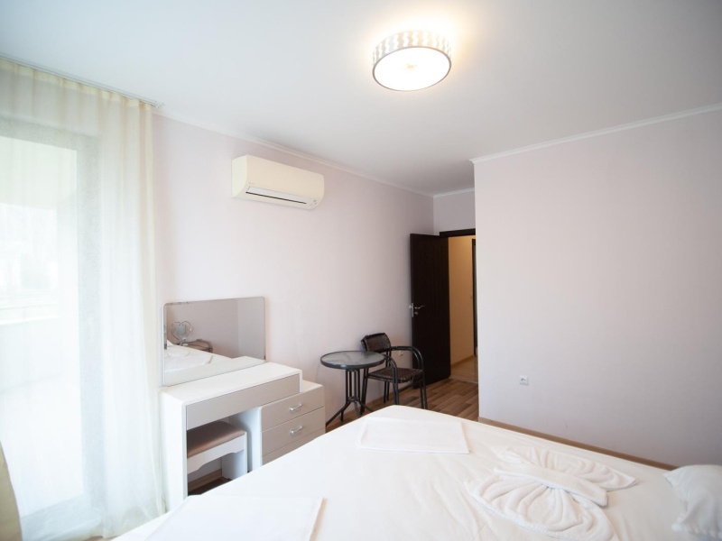 APARTMENT No. 10 – LONG BEACH RESORT