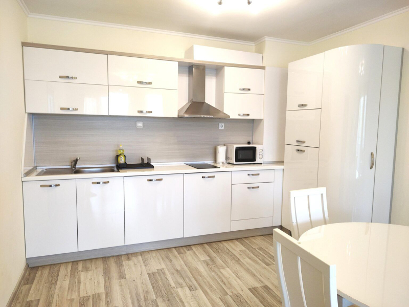 Apartment No. 11 – Long Beach Resort World Team