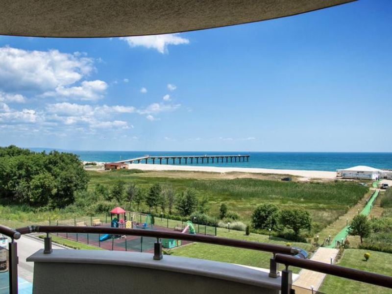 Apartment - 3rd floor, sea view