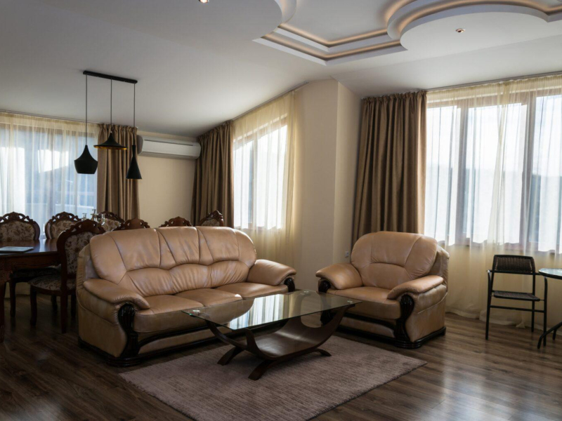 Apartment No. 16 – Representative luxury apartment with a large terrace and sea view | Long Beach Apartments