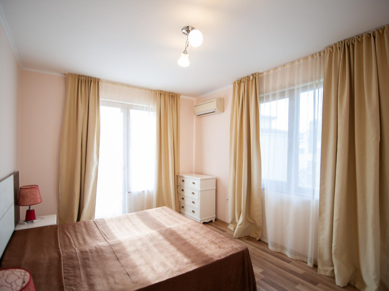 Apartment number 17 – Long Beach Apartments