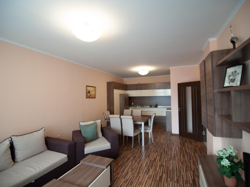 LONG BEACH RESORT – APARTMENT 25