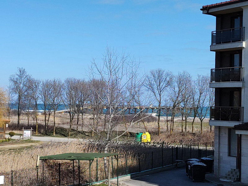 APARTMENT No. 32 – LONG BEACH RESORT