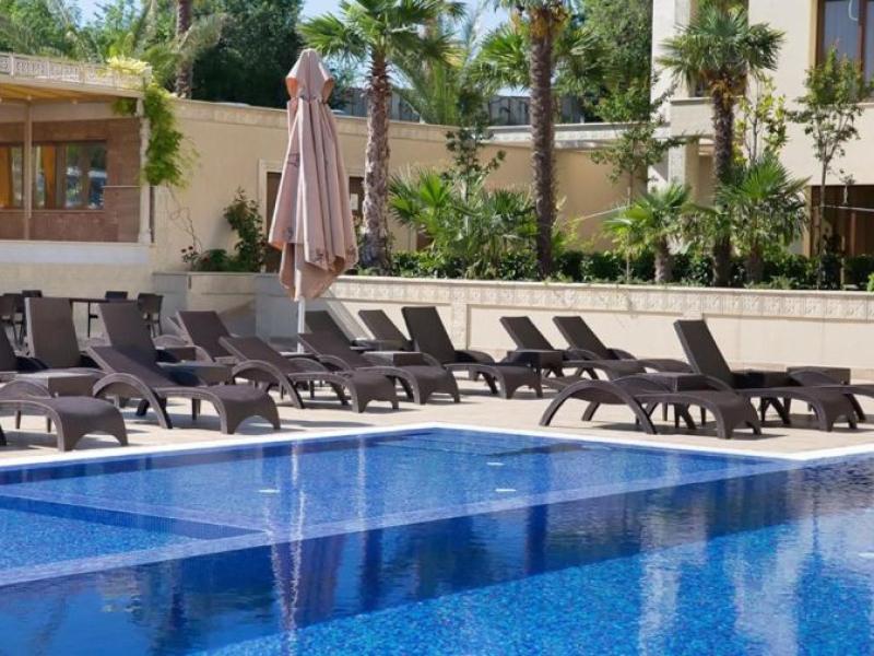 Exclusive offer - studio with direct access to the pool in the luxury complex Argisht Partes